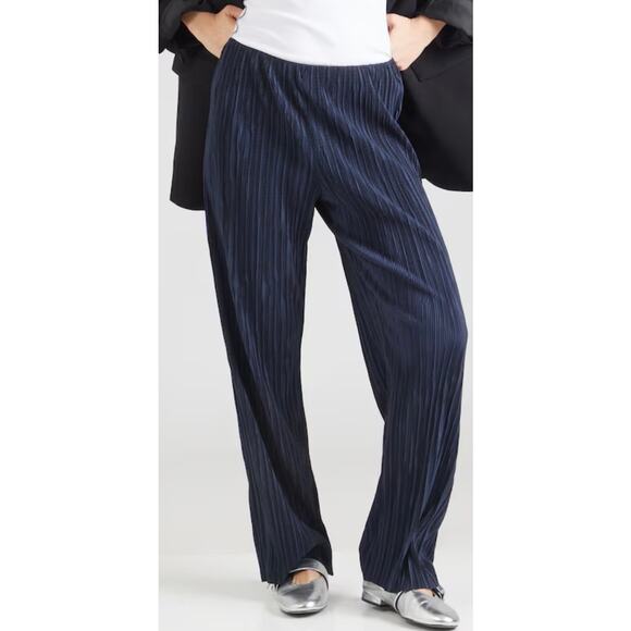 Calvin Klein Plissé Pull-On Wide-Leg Pants – Sky Captain – NWT – Size M - Picture 6 of 13